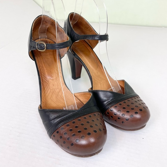 Chie Mihara Shoes - Chie Mihara Leather Pumps Black and Brown size 9.5